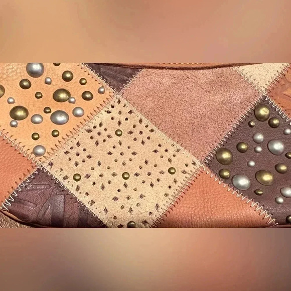 FOSSIL | ladies Journey patchwork leather wristlet - Picture 7 of 15